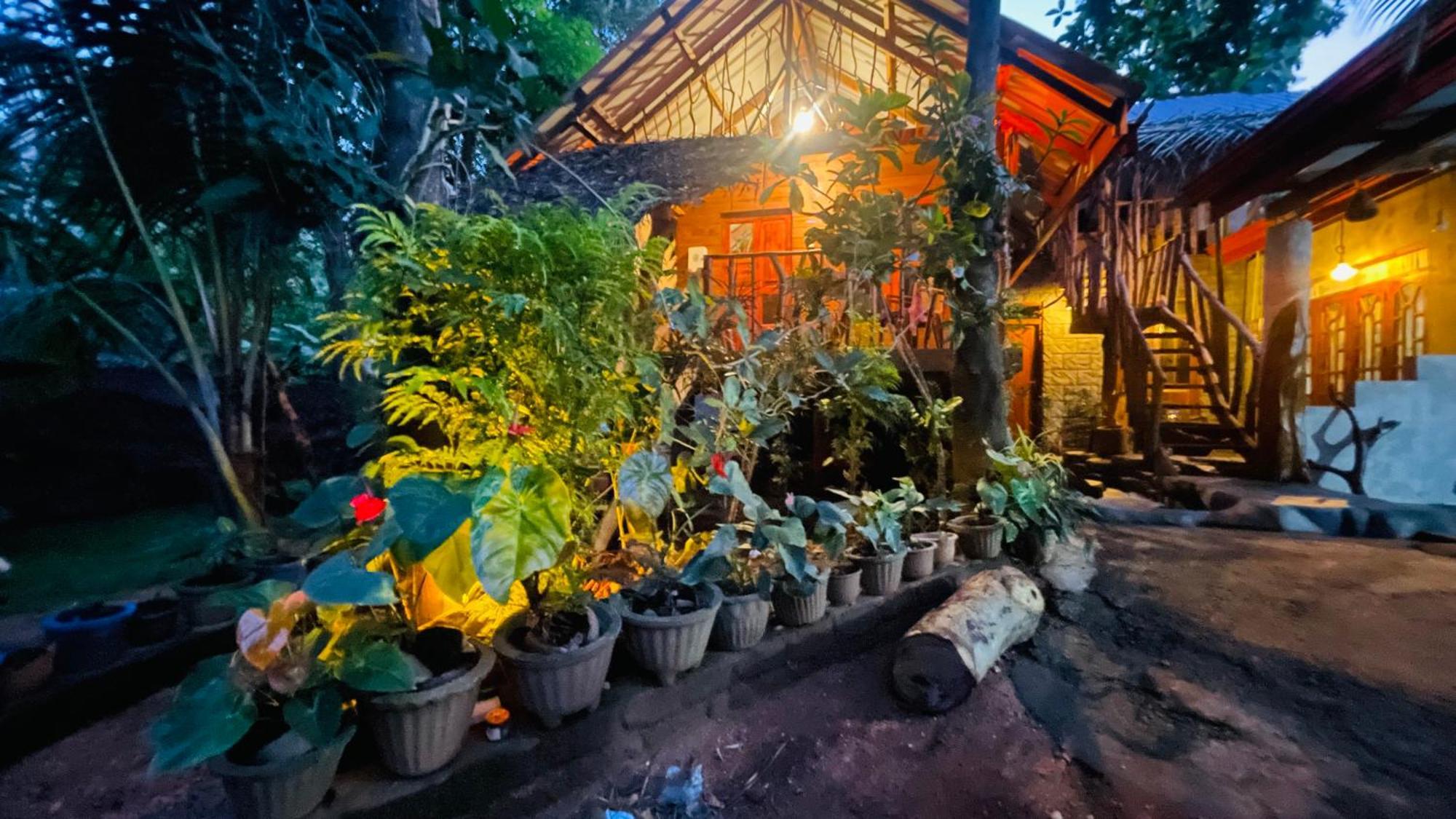 Shan Home Stay Σιγκιρίγια Εξωτερικό φωτογραφία