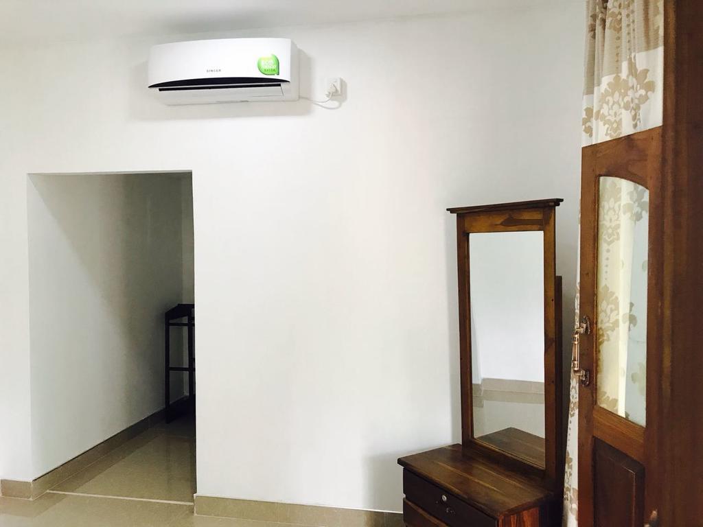 Shan Home Stay Σιγκιρίγια Εξωτερικό φωτογραφία