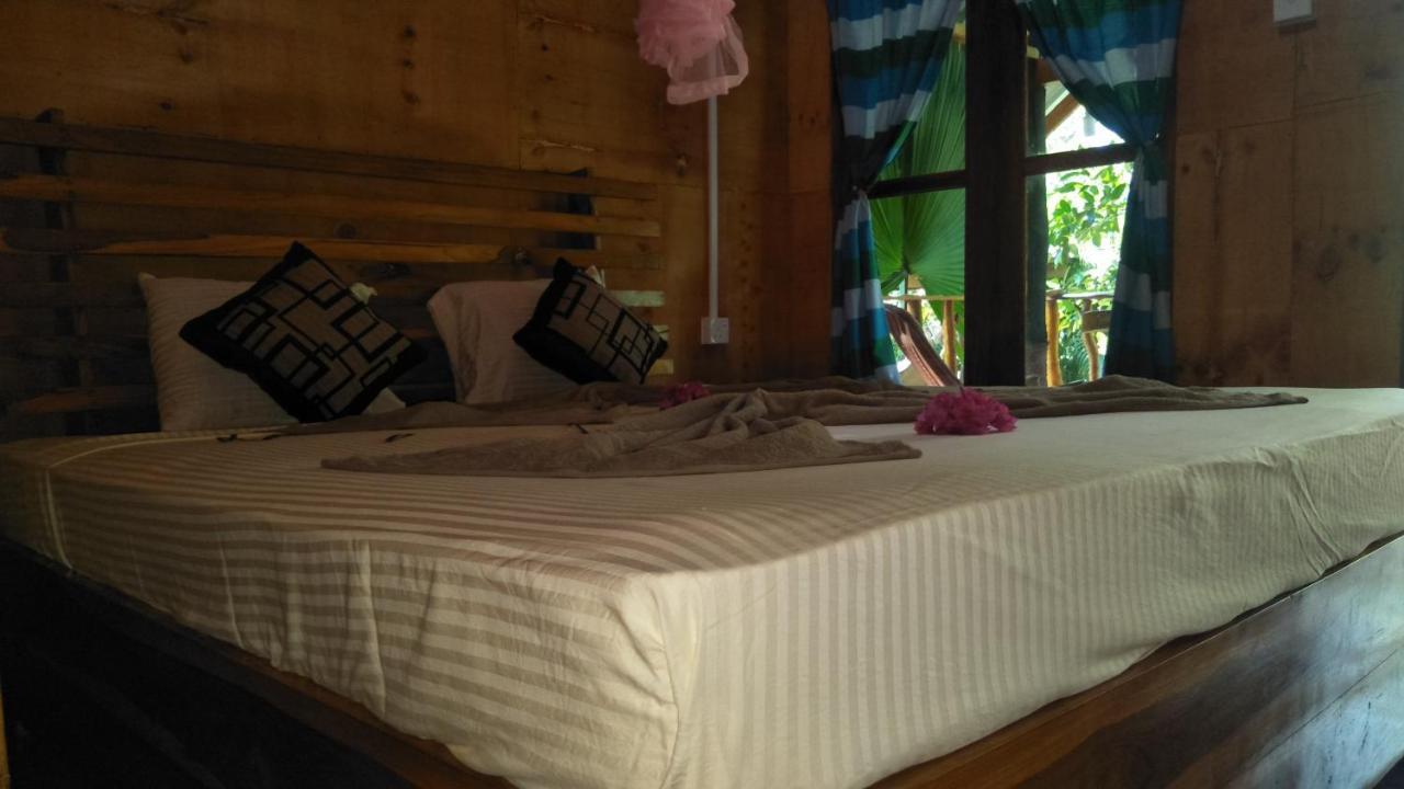 Shan Home Stay Σιγκιρίγια Εξωτερικό φωτογραφία