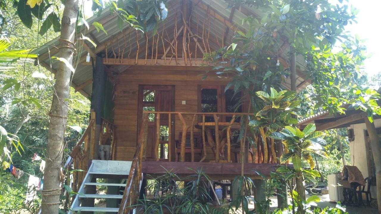 Shan Home Stay Σιγκιρίγια Εξωτερικό φωτογραφία
