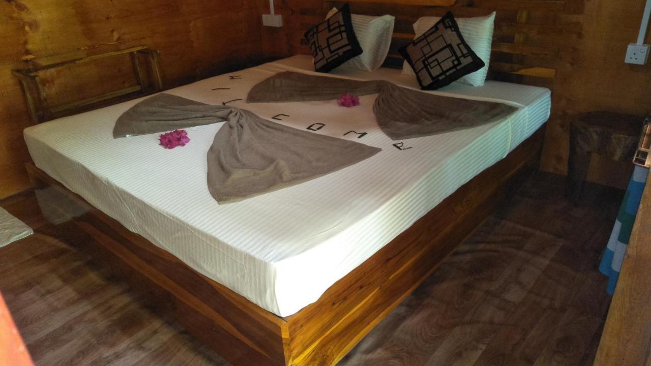 Shan Home Stay Σιγκιρίγια Εξωτερικό φωτογραφία